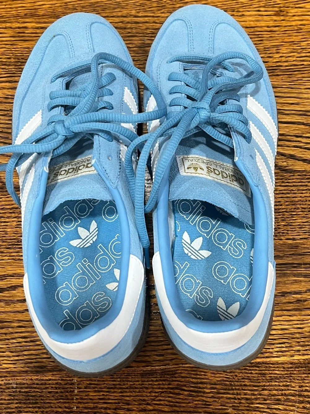 Men’s Adidas Handball Spezial Size 8 – Light Blue/White Suede Gum Sole